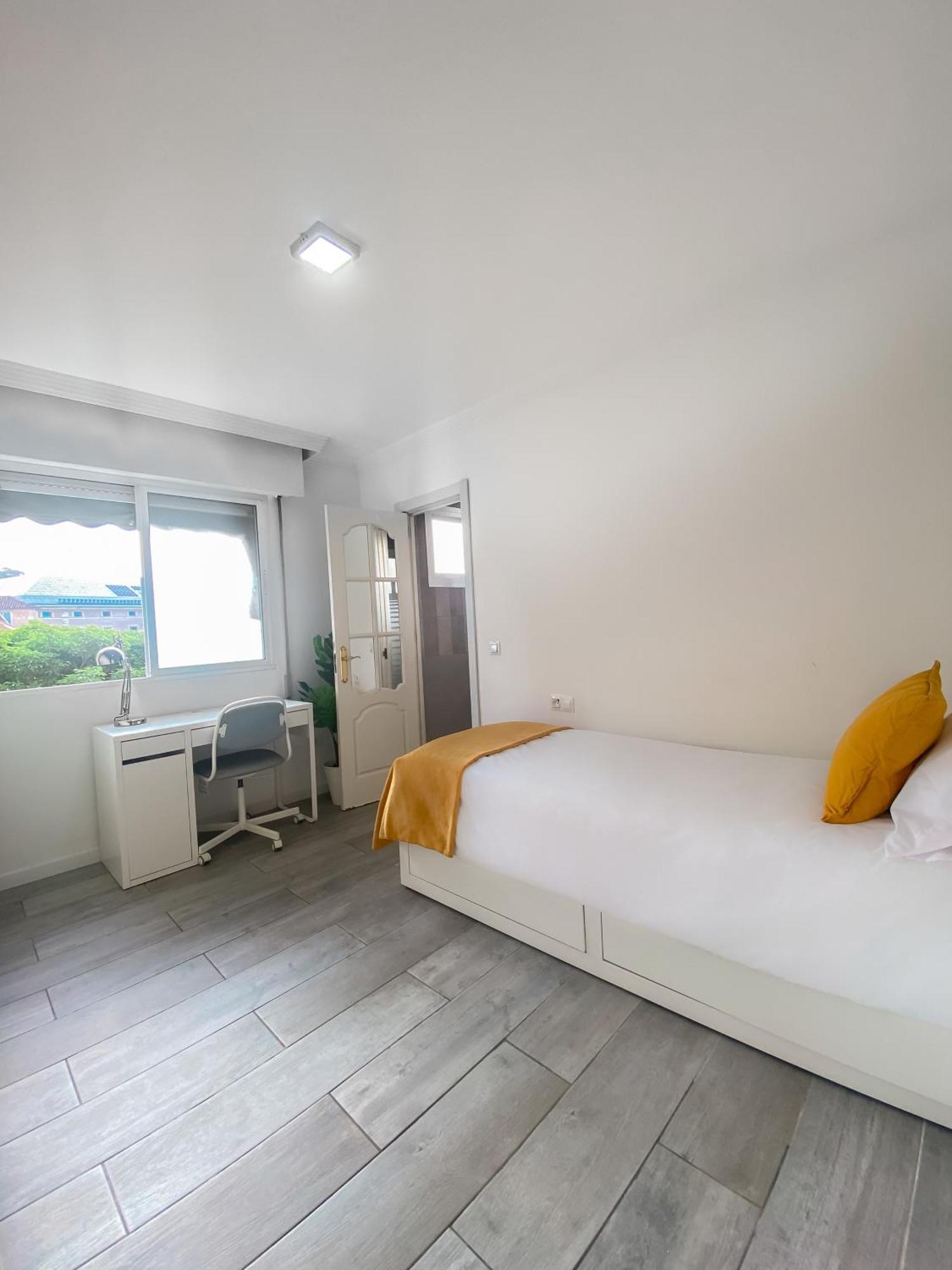 3 Rooms Y 3 Baths Y Aparcamiento Catedral Малага Экстерьер фото